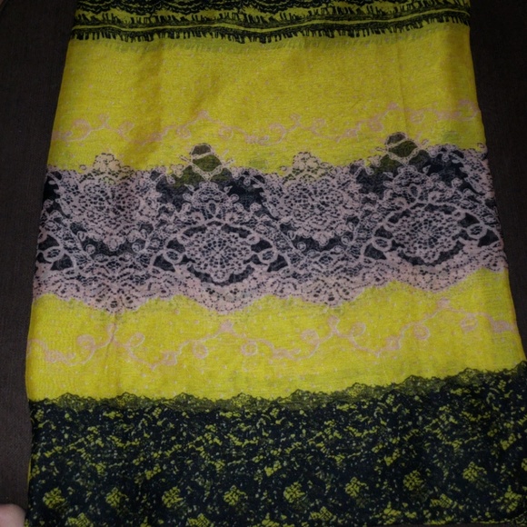 Infinity Scarf - Picture 2 of 3